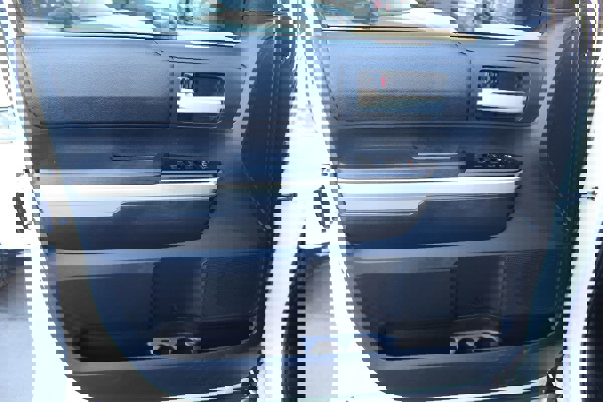 Used 2015 Toyota Tundra SR5 image 18