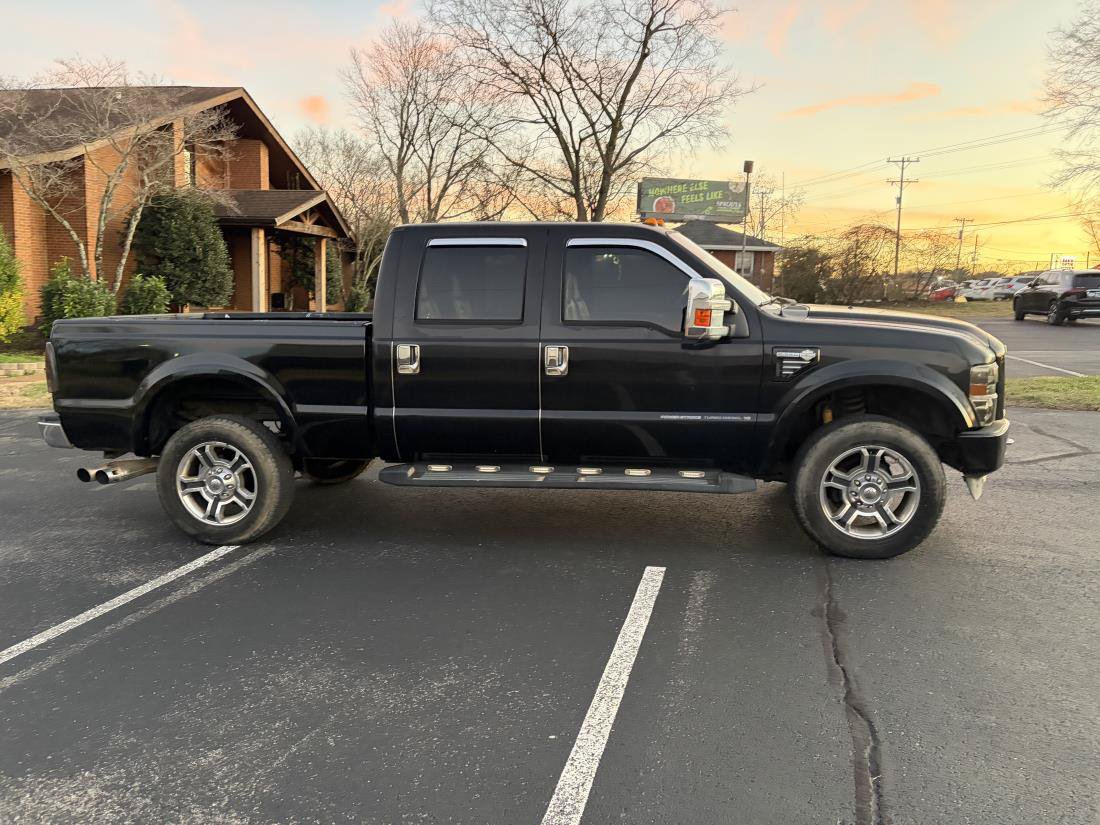 Used 2009 Ford F350 4x4 Crew Cab Super Duty image 4