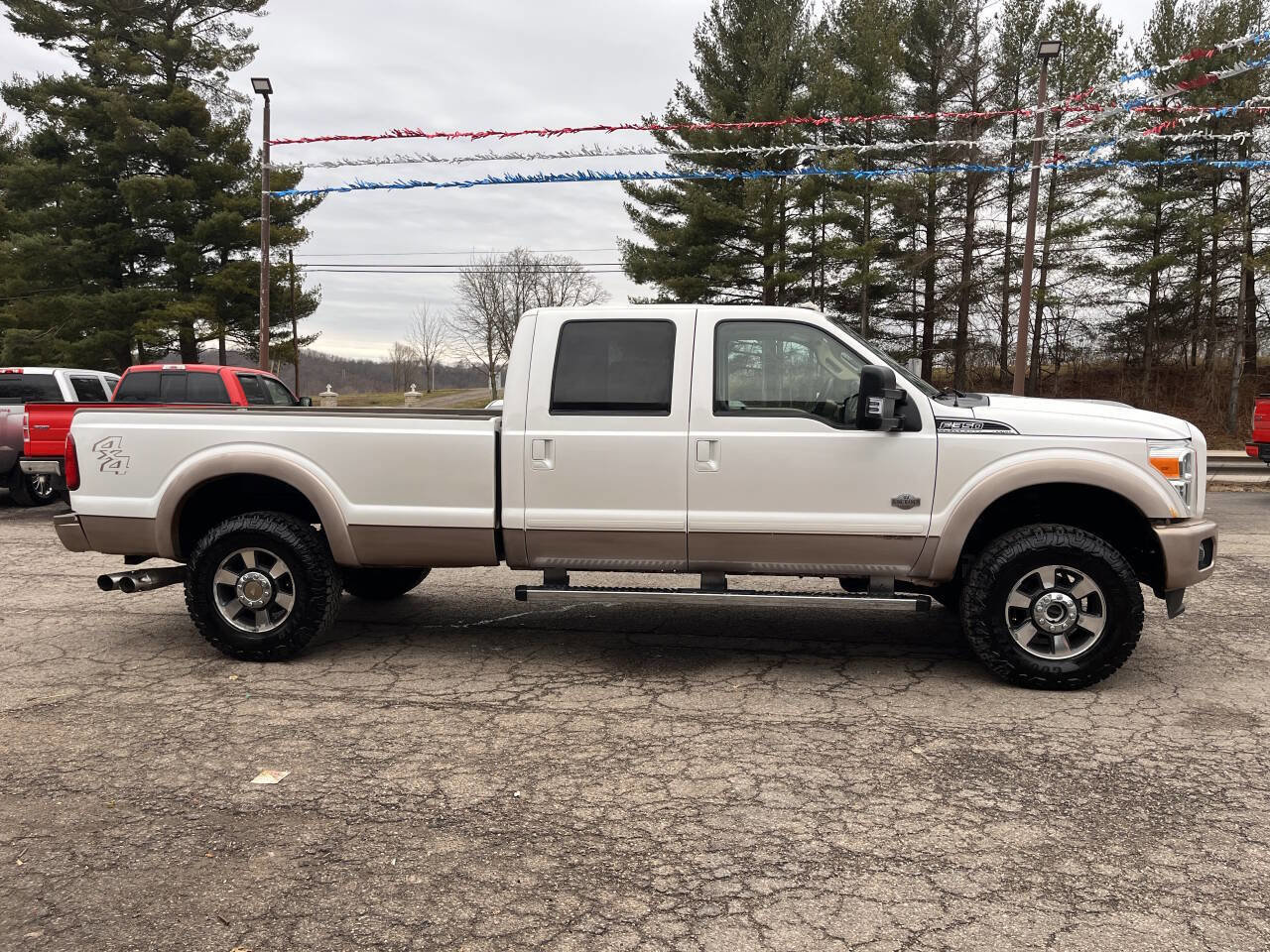 Used 2011 Ford F350 King Ranch w/ King Ranch w/Chrome Pkg image 4