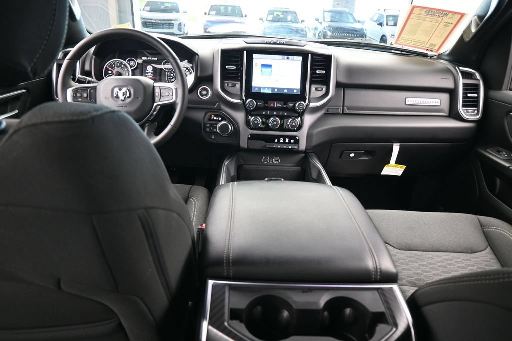 Used 2025 RAM 1500 Big Horn AWD/4WD image 41