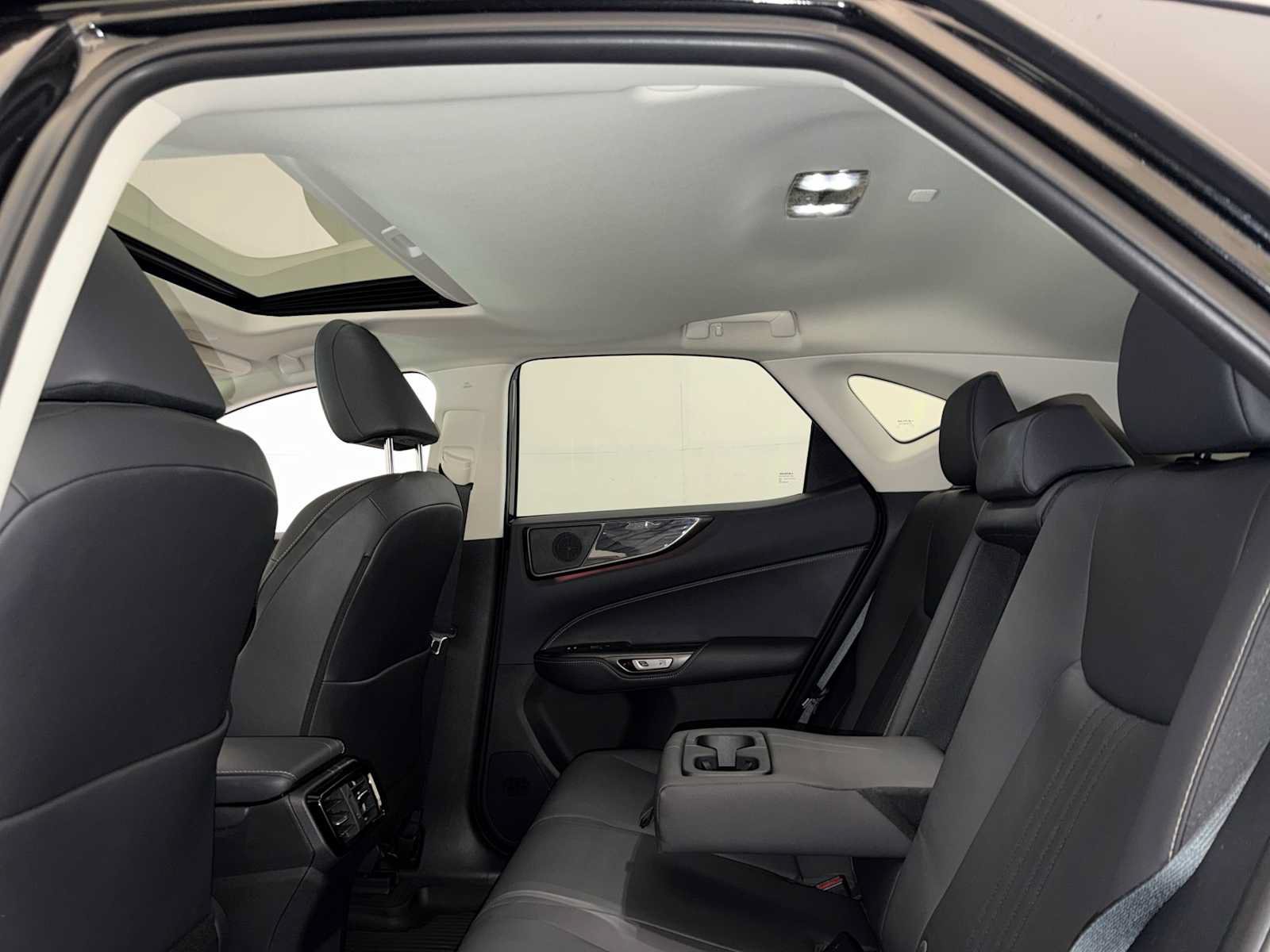 Used 2024 Lexus NX 350 AWD image 21