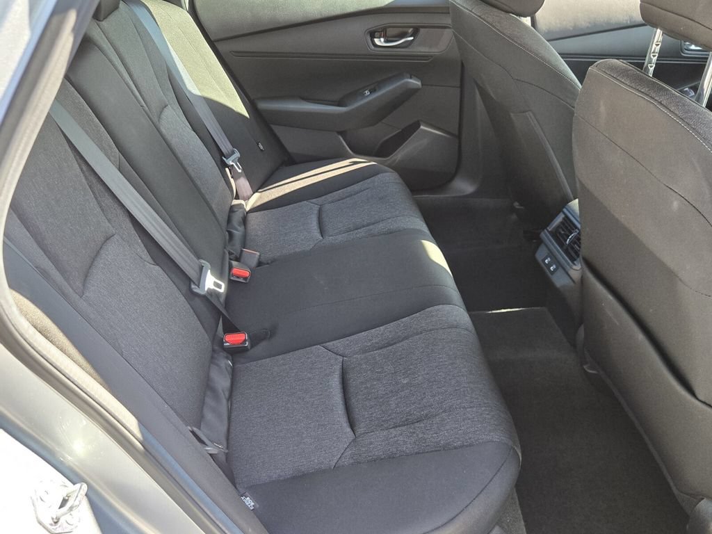 Certified 2025 Honda Accord LX image 15