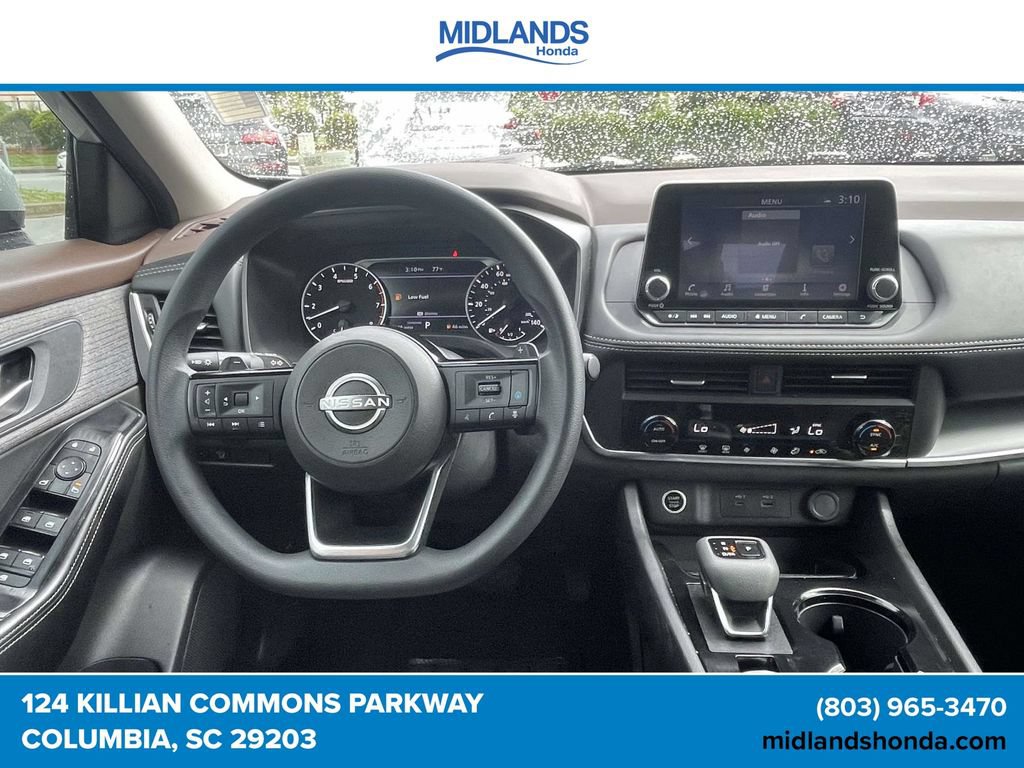 Used 2023 Nissan Rogue SV FWD image 12