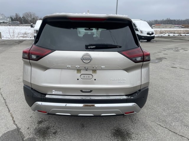 Used 2023 Nissan Rogue Platinum w/ Platinum Premium Package image 7
