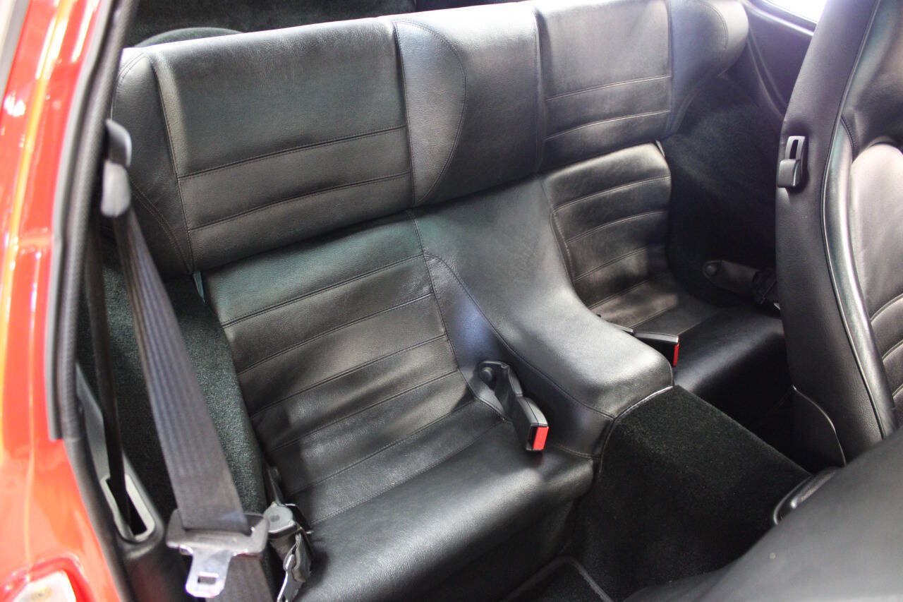 Used 1987 Porsche 944 Turbo RWD image 25