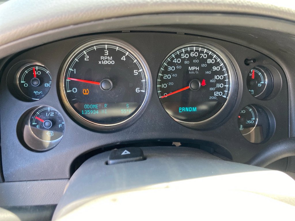 Used 2010 Chevrolet Tahoe LT AWD/4WD image 13