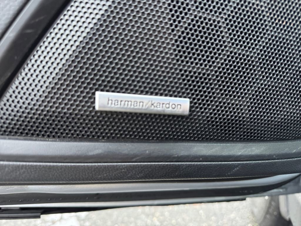 Used 2022 Subaru Outback Limited image 22