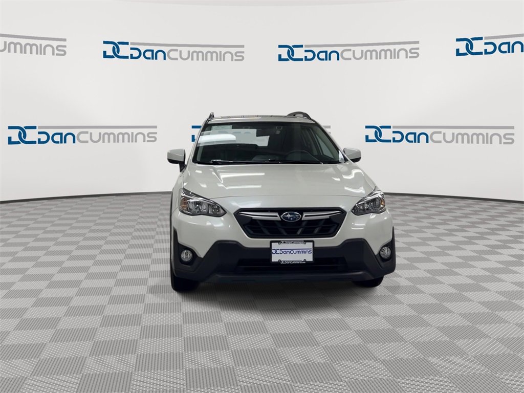 Used 2022 Subaru Crosstrek 2.0i Premium w/ Moonroof Package image 3