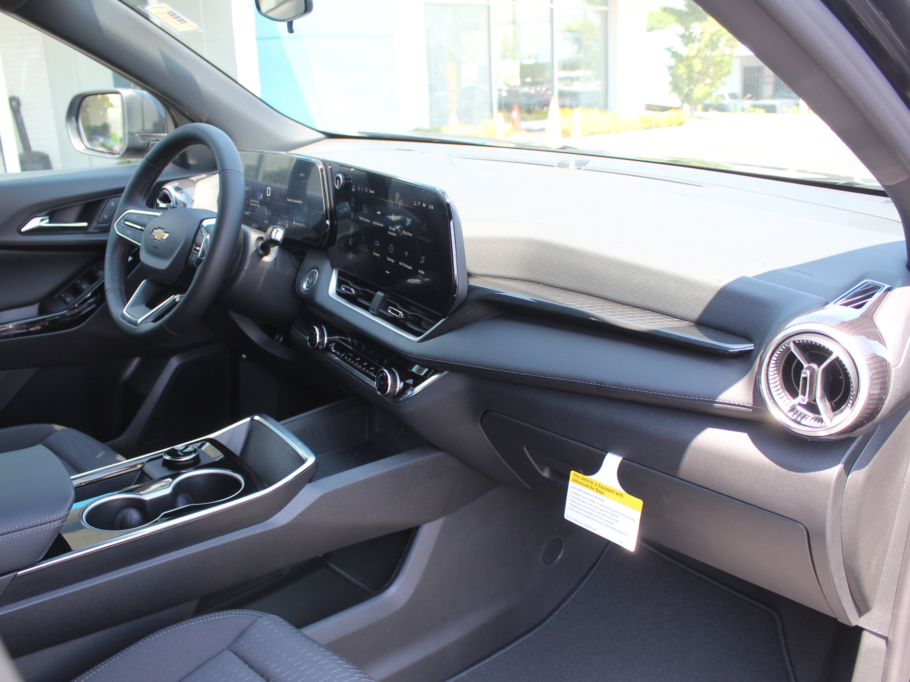 New 2027 Chevrolet Equinox LT AWD/4WD image 14