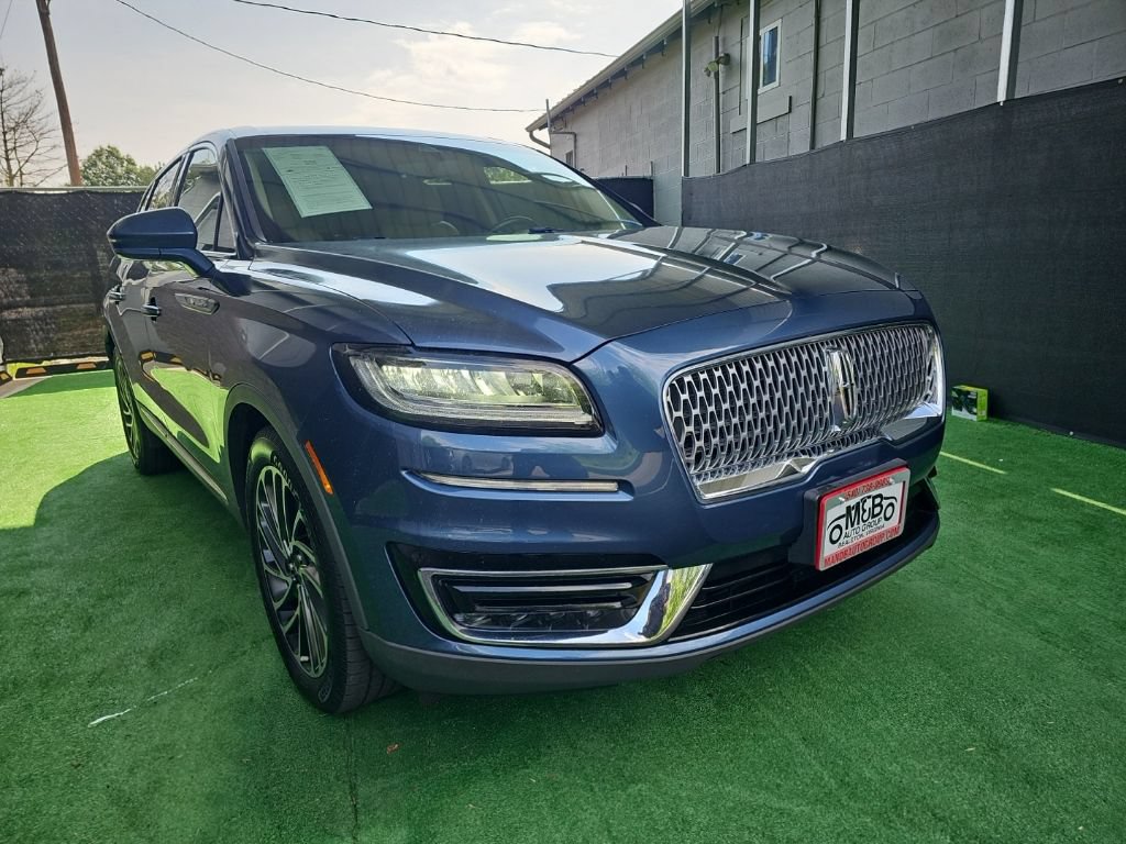Used 2019 Lincoln Nautilus Reserve AWD/4WD image 1
