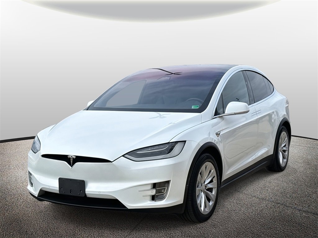 Used 2017 Tesla Model X 75D image 7