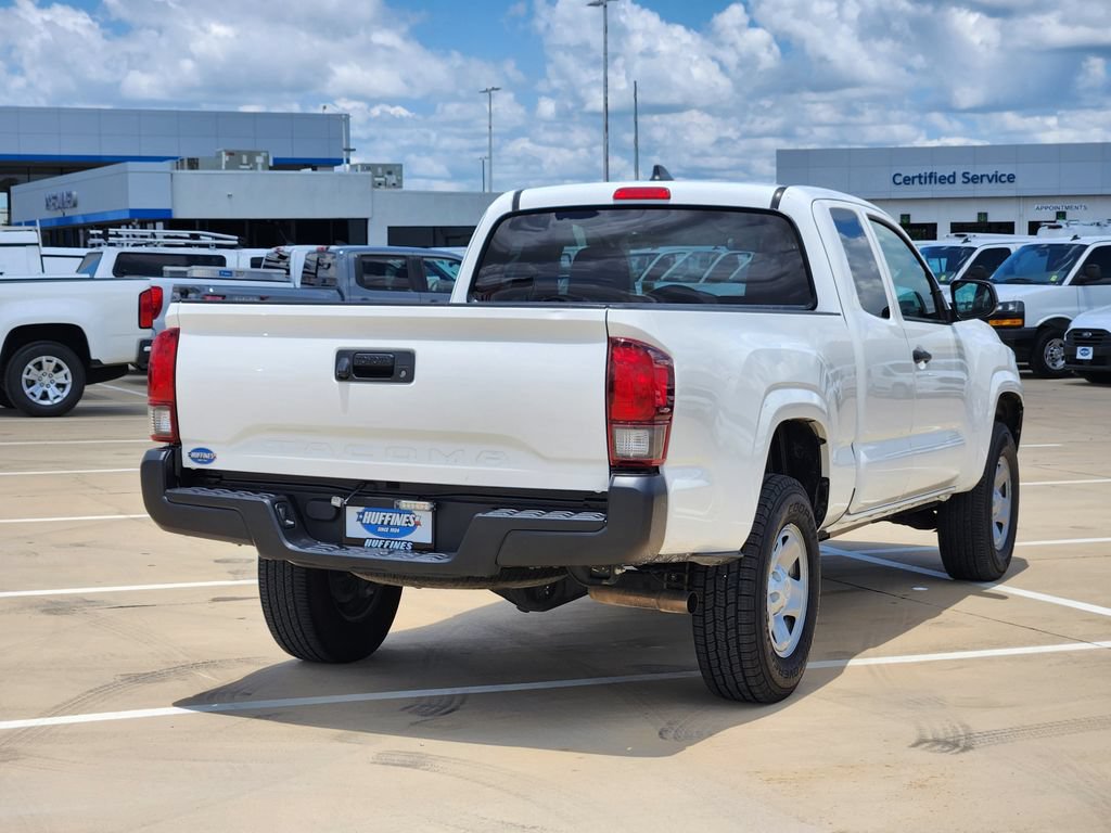 Used 2022 Toyota Tacoma SR RWD image 7