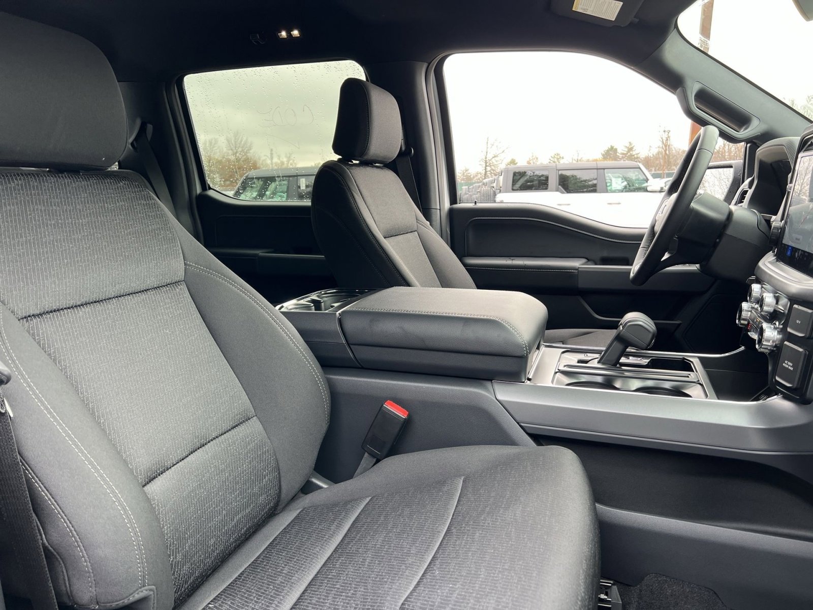 New 2025 Ford F150 XLT w/ Equipment Group 302A MID image 26