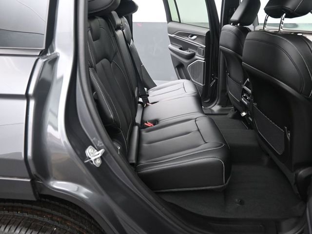 New 2026 Jeep Grand Cherokee Limited image 15