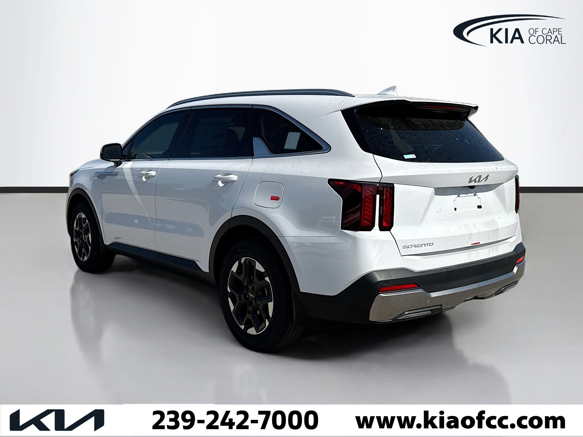 New 2026 Kia Sorento S image 3