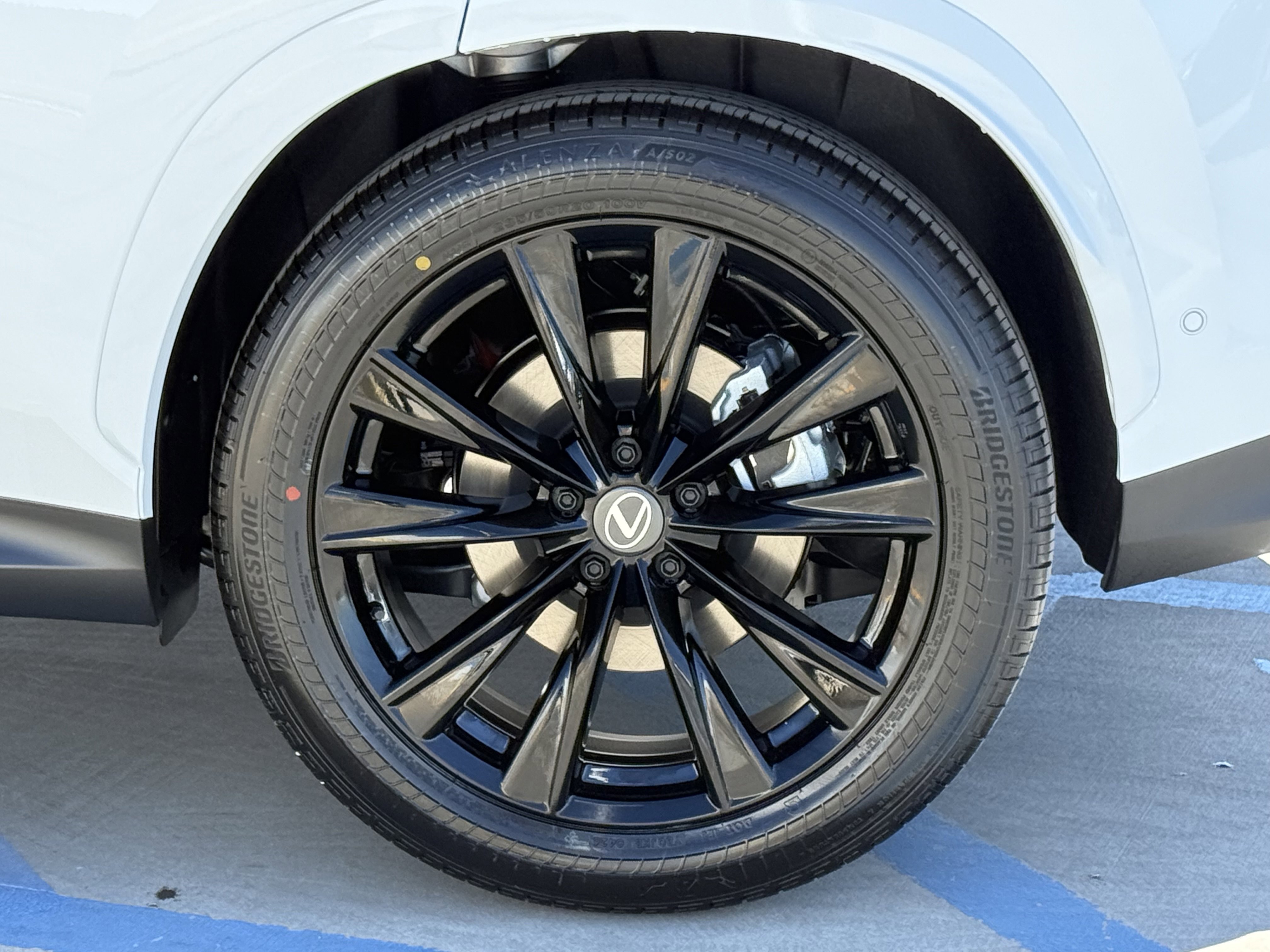 New 2026 Lexus NX 350h F Sport image 15