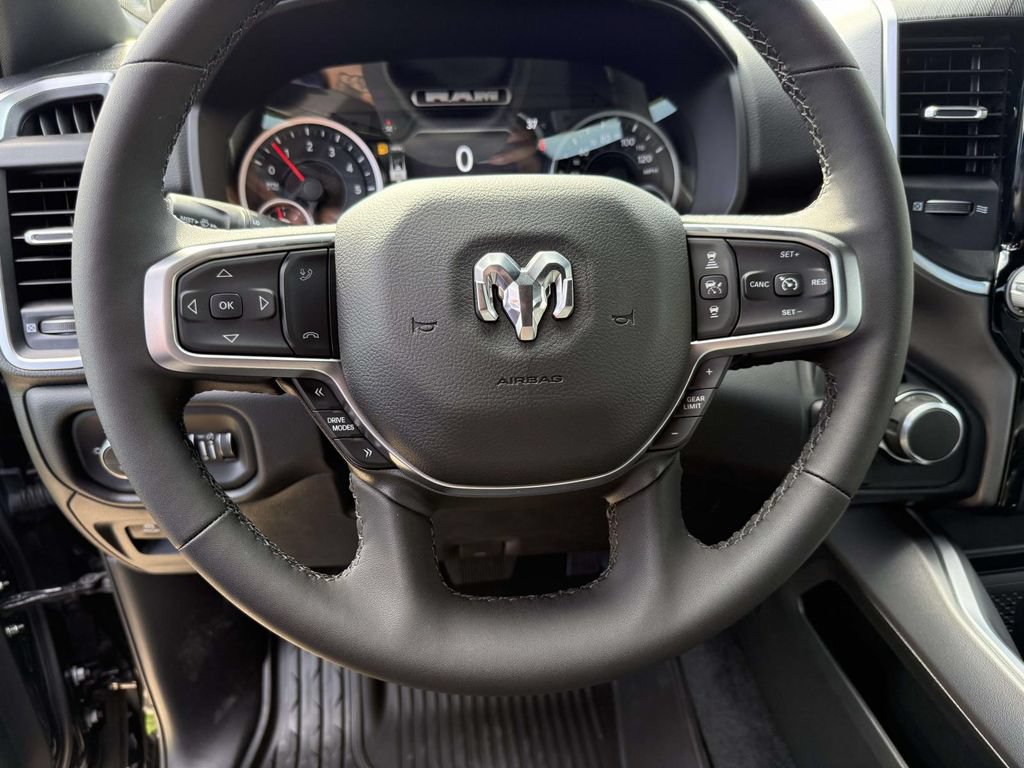 New 2026 RAM 1500 Big Horn AWD/4WD image 19