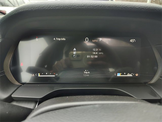 New 2025 Jeep Grand Cherokee Altitude w/ Trailer Tow Package image 17