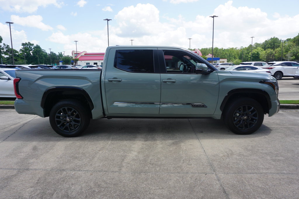 Used 2025 Toyota Tundra Platinum AWD/4WD image 23