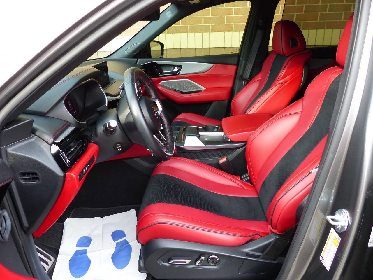 Used 2023 Acura MDX A-Spec image 23