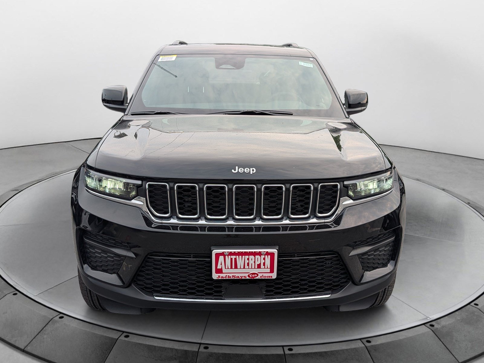 New 2026 Jeep Grand Cherokee Laredo X AWD/4WD image 7