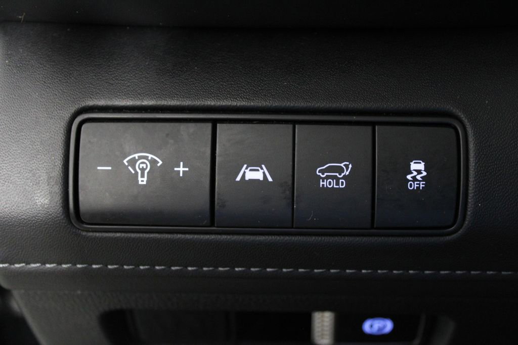 Certified 2023 Hyundai Santa Fe SEL w/ Premium Package image 25