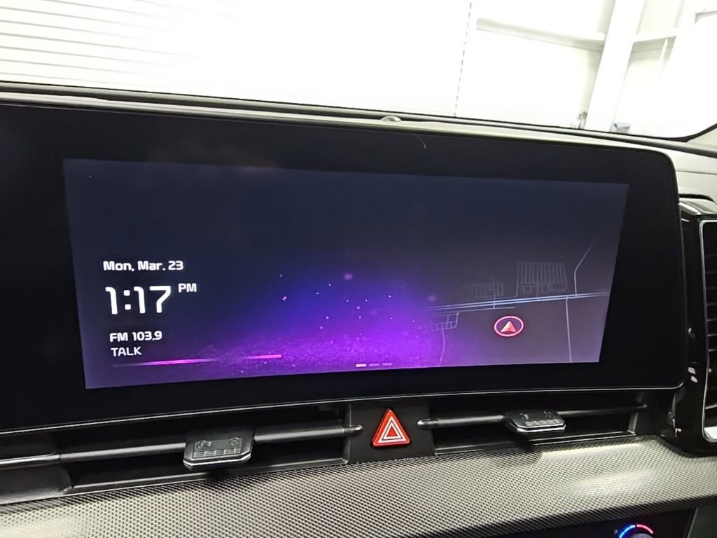 Used 2023 Kia Sportage SX image 15