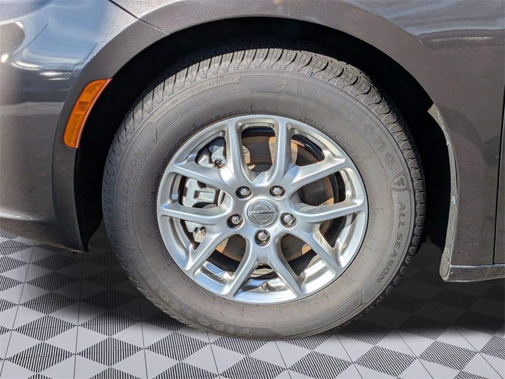 Used 2021 Chrysler Pacifica Touring image 58