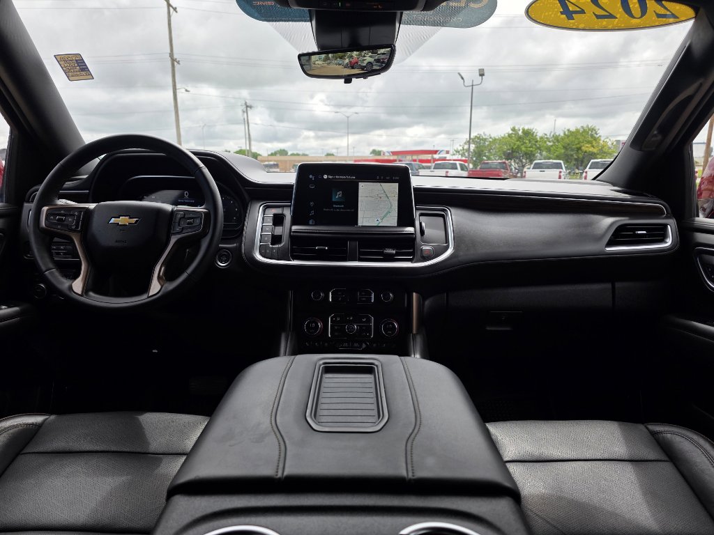 Certified 2024 Chevrolet Tahoe High Country w/ Premium Package 2 image 5