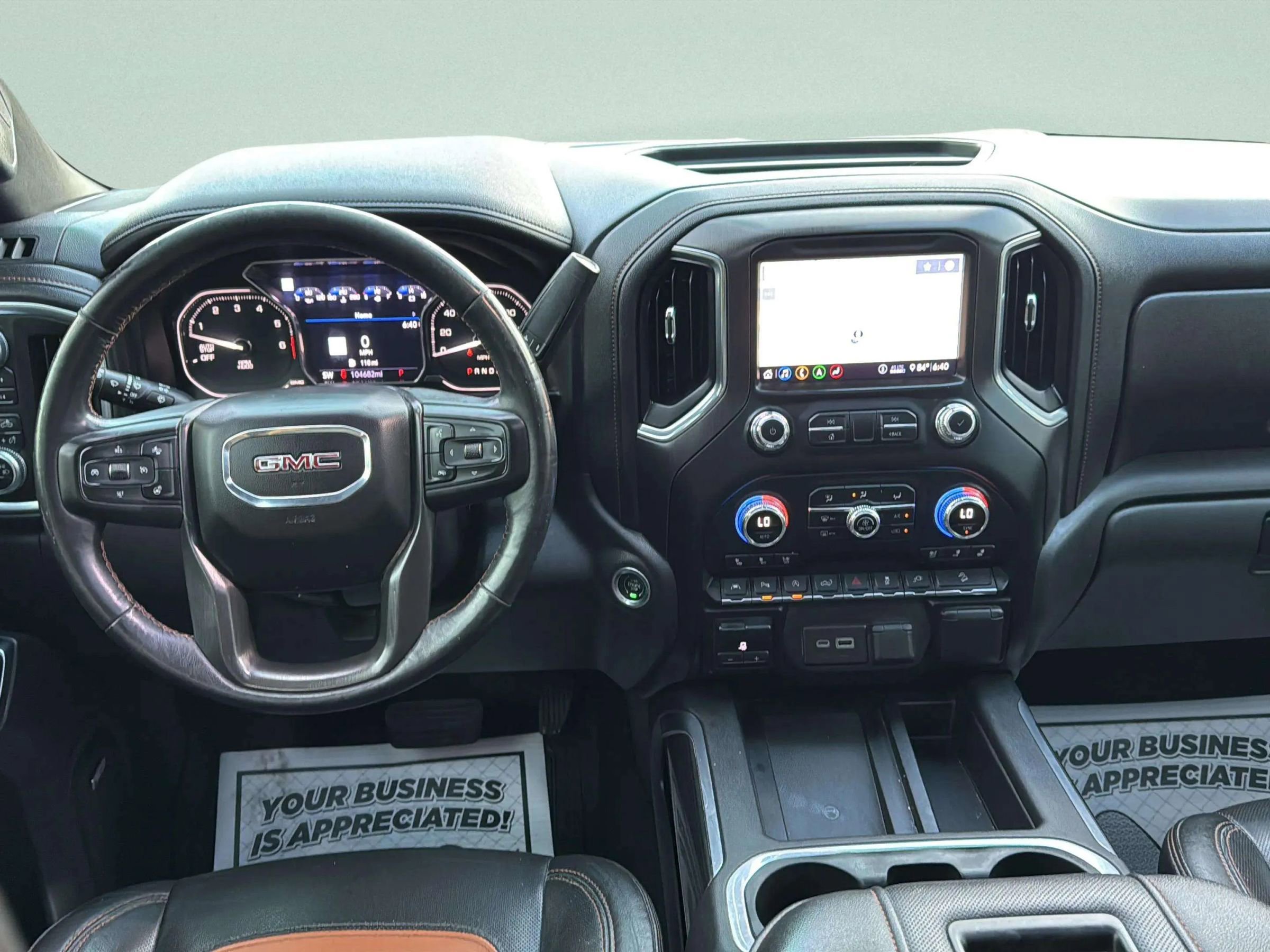 Used 2020 GMC Sierra 1500 AT4 w/ AT4 Premium Package image 9