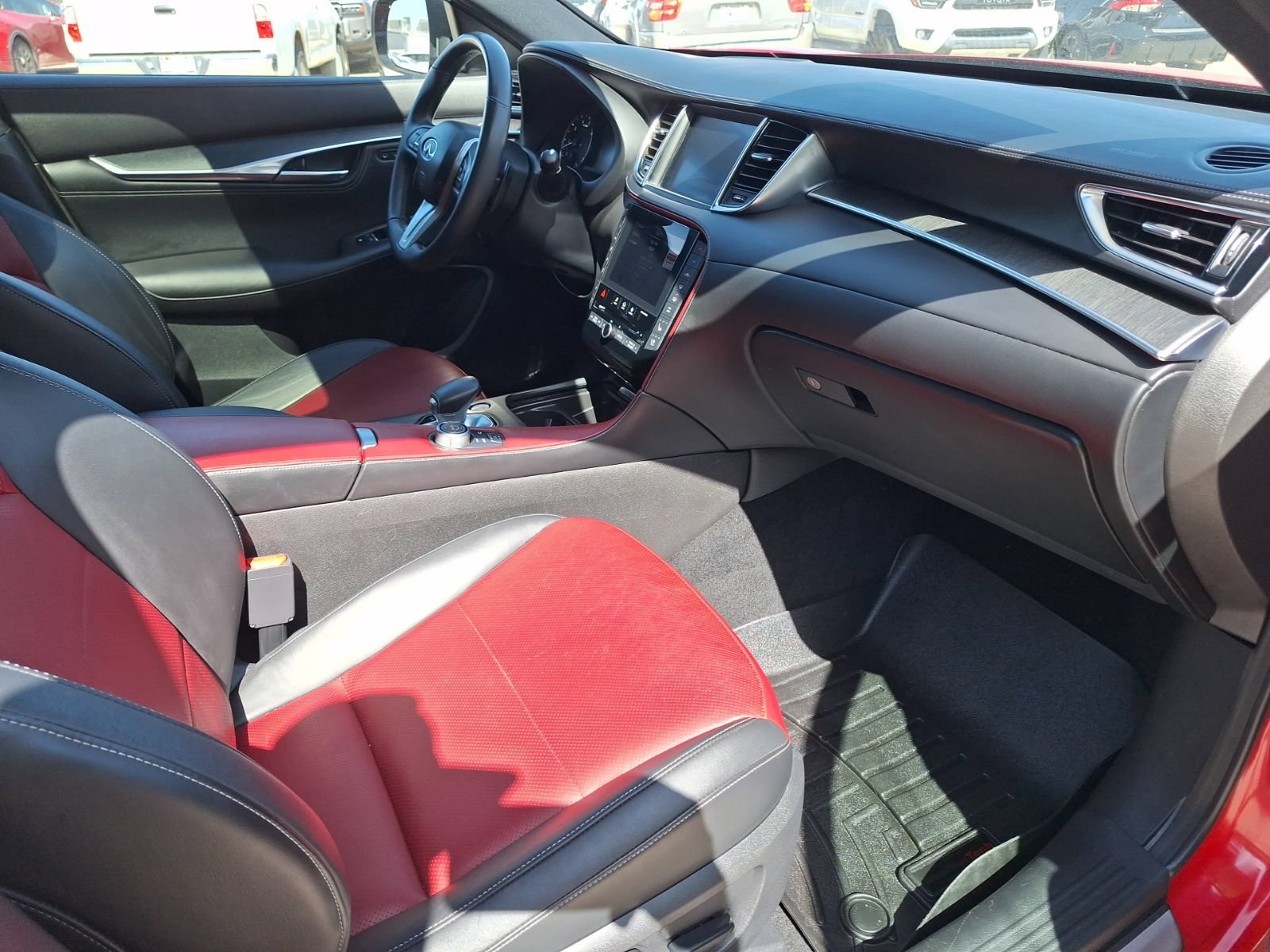 Used 2023 INFINITI QX55 Sensory w/ Lighting Package AWD/4WD image 28