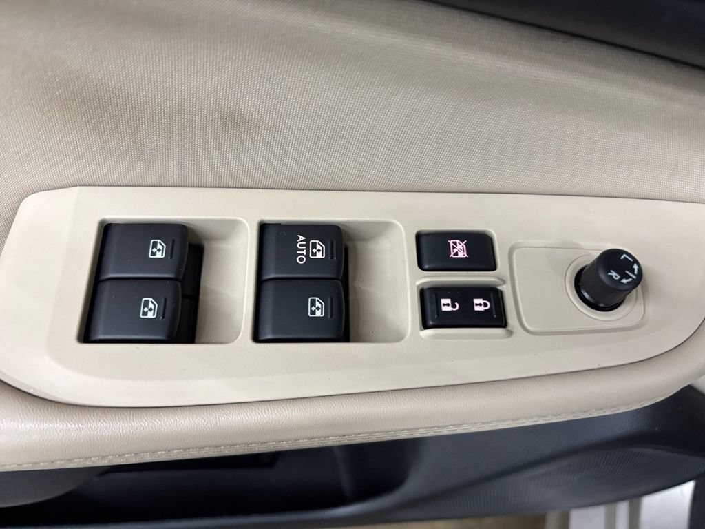 Used 2017 Subaru Legacy 2.5i w/ Alloy Wheel Package AWD/4WD image 13