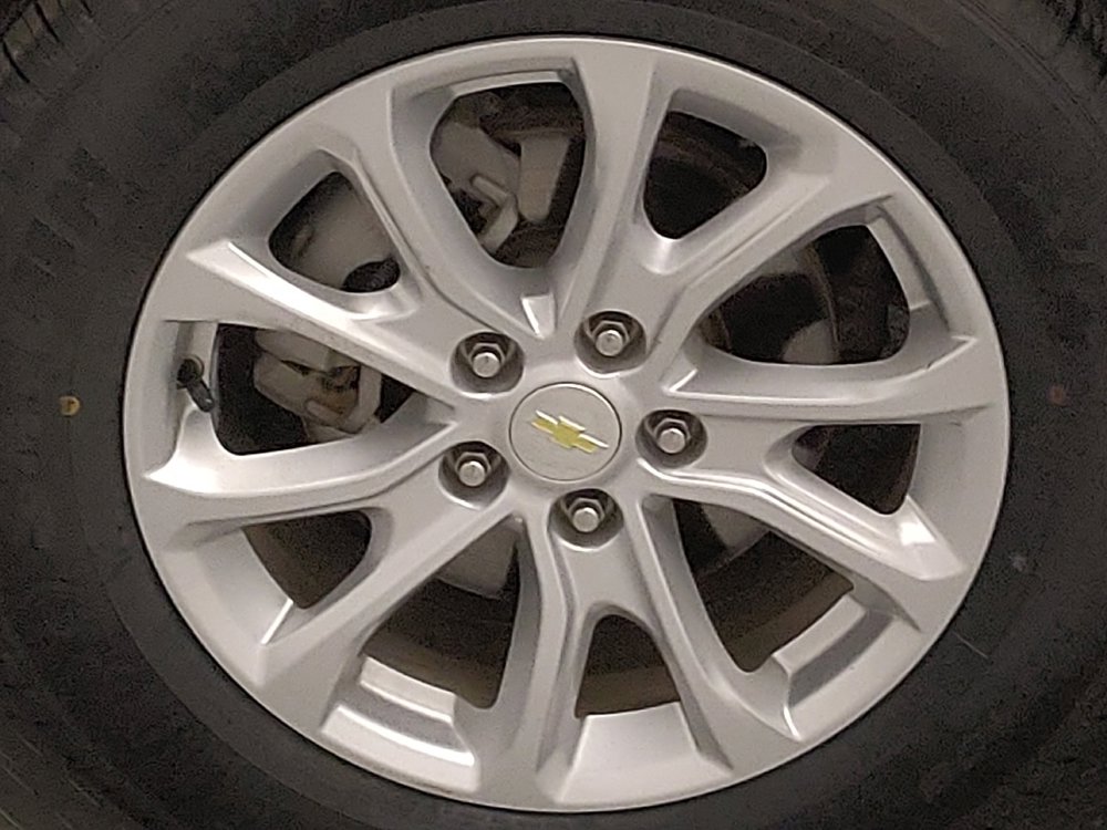 Used 2021 Chevrolet Equinox LS FWD image 31