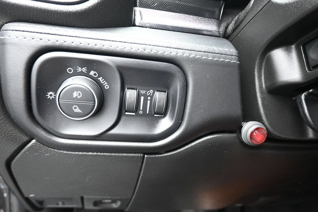 Used 2022 RAM 2500 Power Wagon AWD/4WD image 28