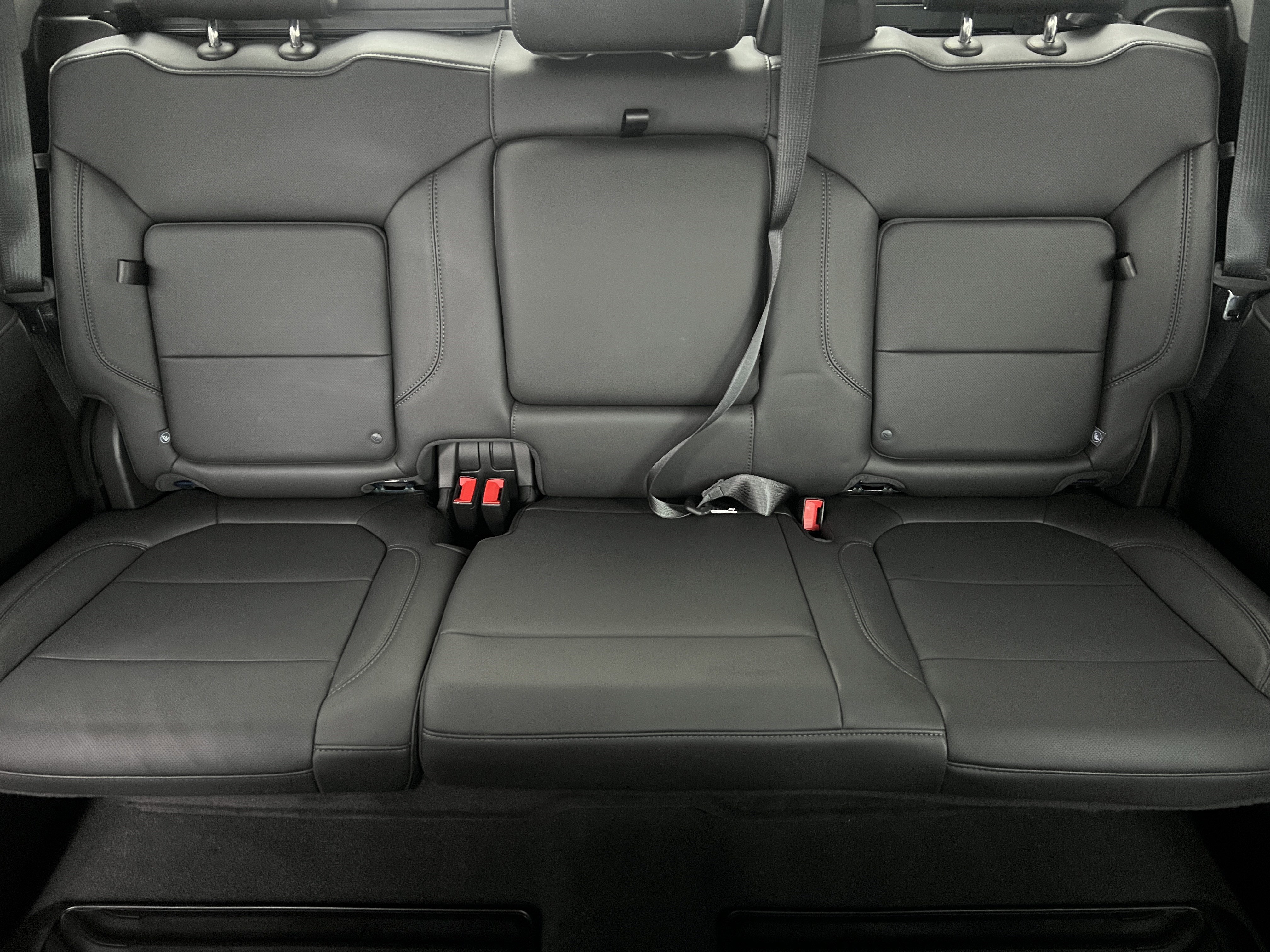 Used 2021 Chevrolet Silverado 3500 LTZ w/ LTZ Premium Package image 17