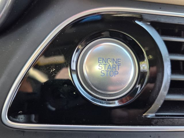 Used 2023 Genesis G70 3.3T w/ Sport Prestige Package RWD image 27