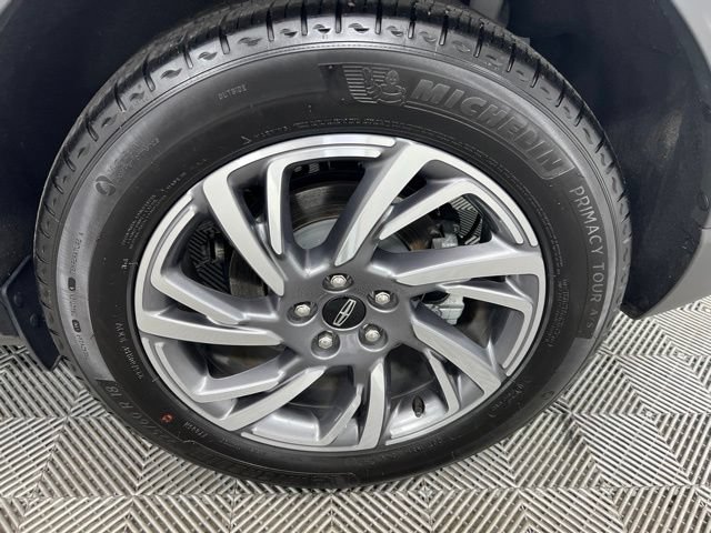 Certified 2023 Lincoln Corsair AWD w/ Equipment Group 101A image 10
