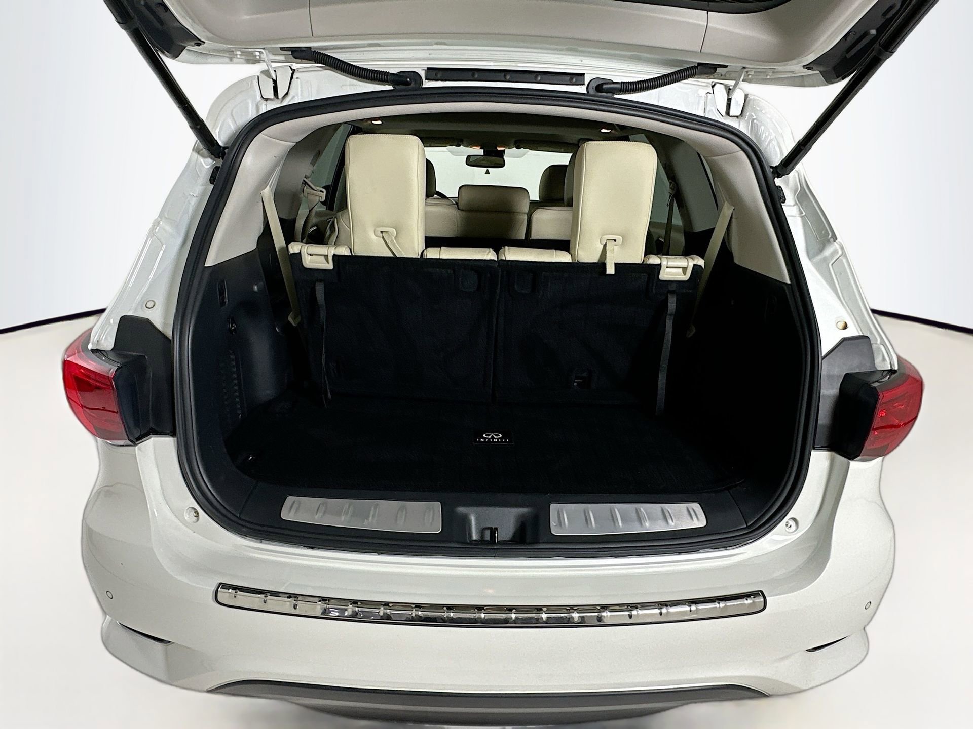 Used 2017 INFINITI QX60 FWD w/ Premium Plus Package image 28