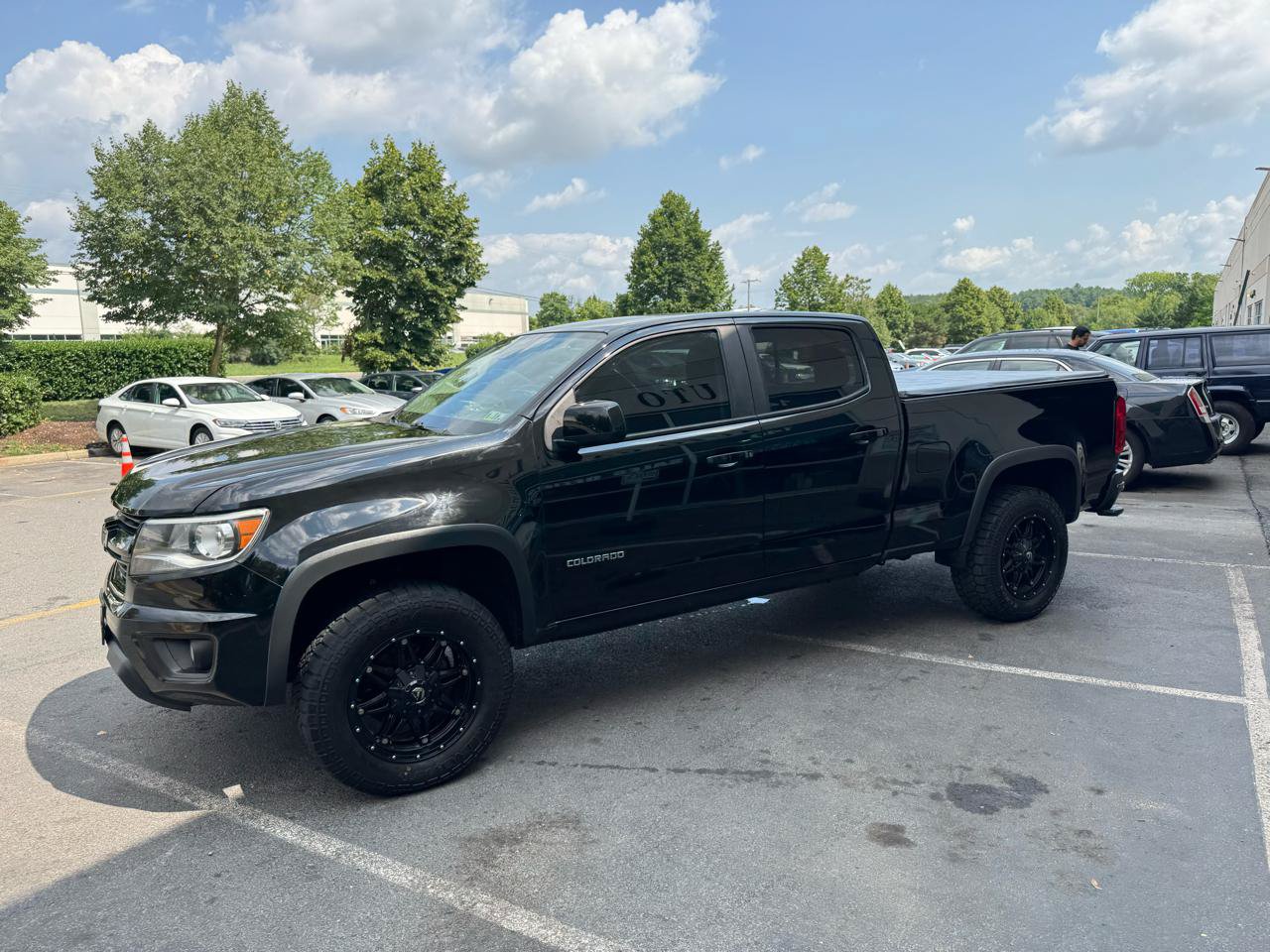Used 2016 Chevrolet Colorado LT w/ Midnight Edition AWD/4WD image 22