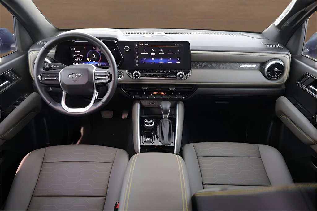 Used 2024 Chevrolet Colorado ZR2 w/ ZR2 Convenience Package III image 25