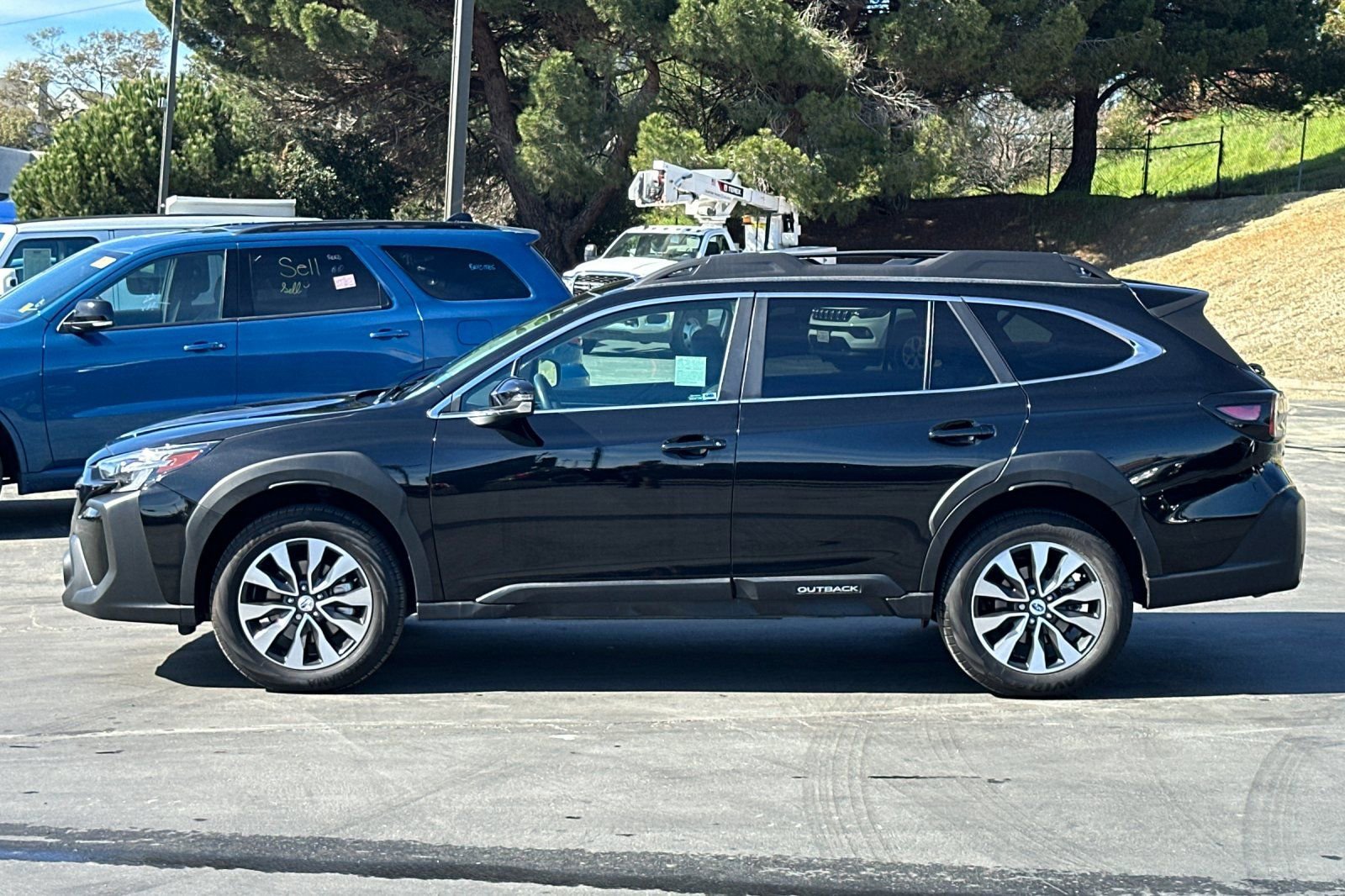 Used 2024 Subaru Outback Limited image 9