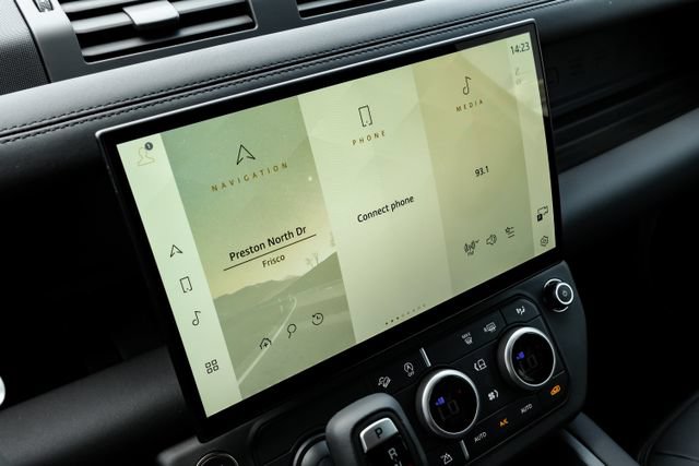 New 2026 Land Rover Defender 110 X-Dynamic SE AWD/4WD image 33