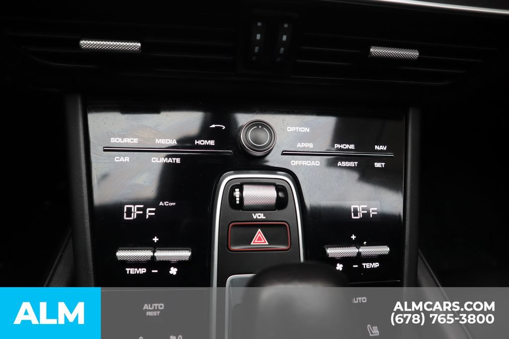 Used 2022 Porsche Cayenne Turbo GT AWD/4WD image 37