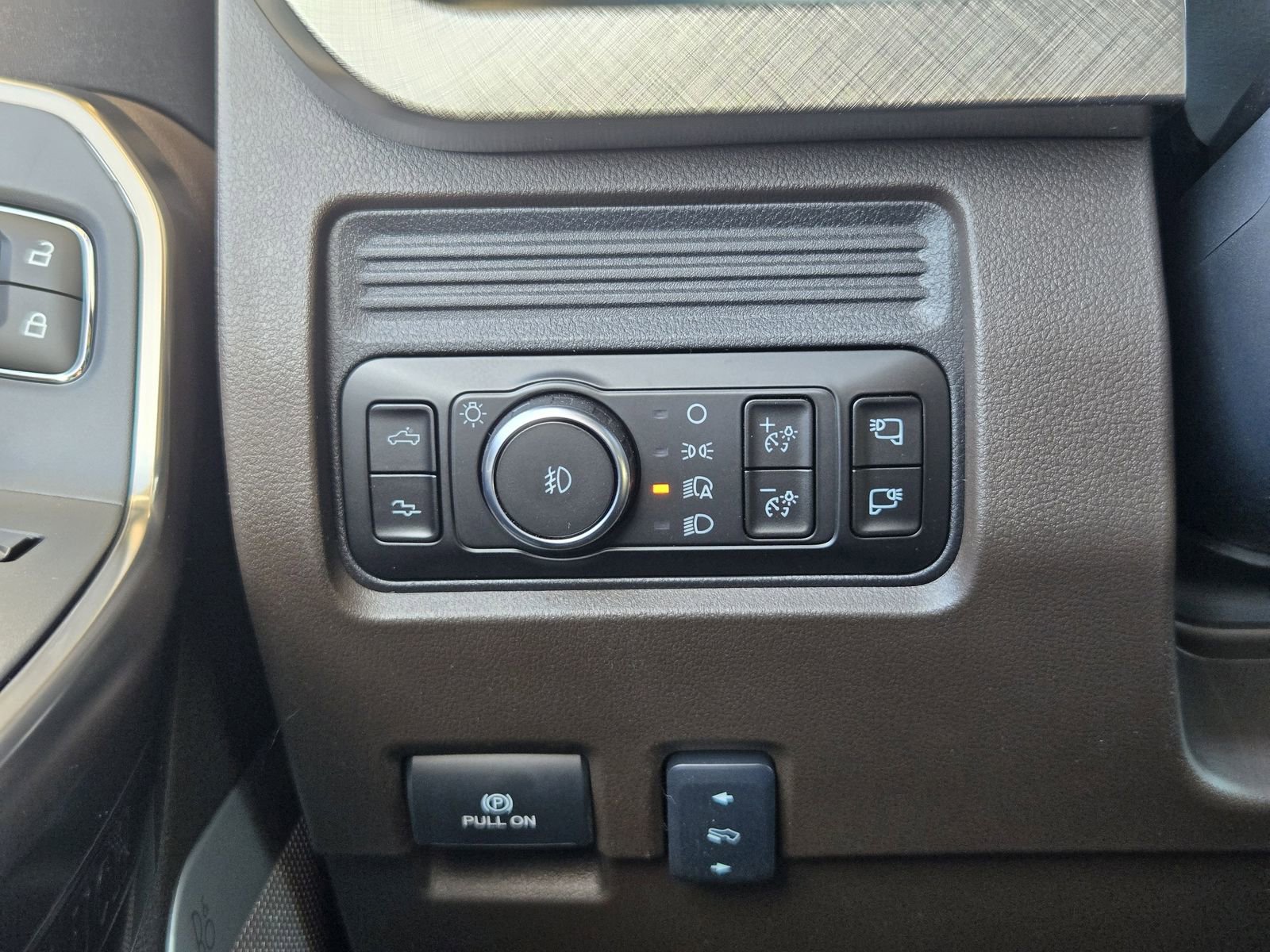 New 2026 Ford F450 King Ranch w/ Chrome Package image 24