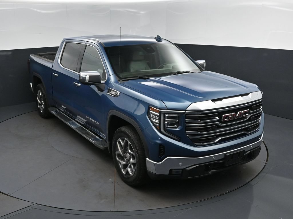 Used 2024 GMC Sierra 1500 SLT AWD/4WD image 1