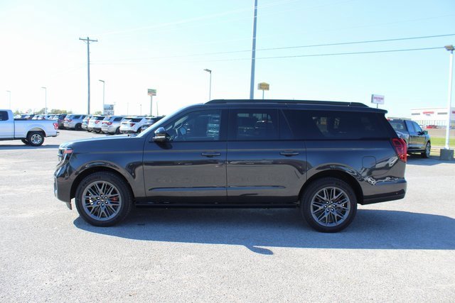 New 2025 Ford Expedition Max Platinum image 5