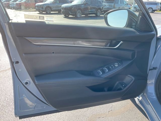 Used 2022 Honda Accord Sport image 9
