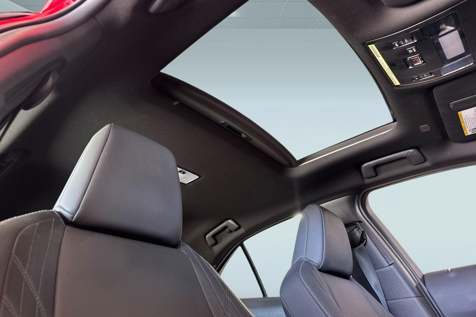 Certified 2024 Lexus UX 250h FWD image 24