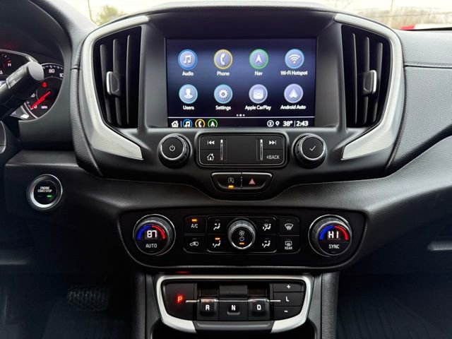 Used 2022 GMC Terrain SLT w/ Infotainment Package II image 33