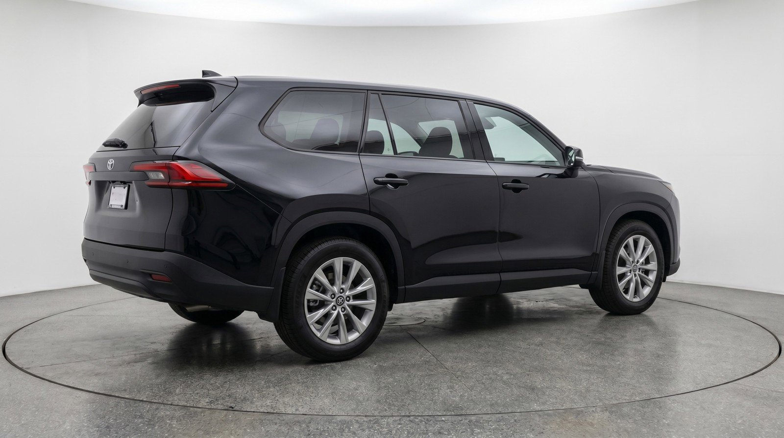 Used 2025 Toyota Grand Highlander FWD image 9